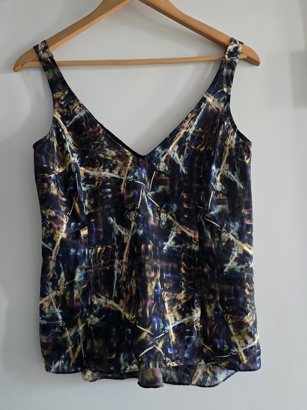 Theyskens' Theory Silk Double V-Neck Abstract Women's Designer Tank Top